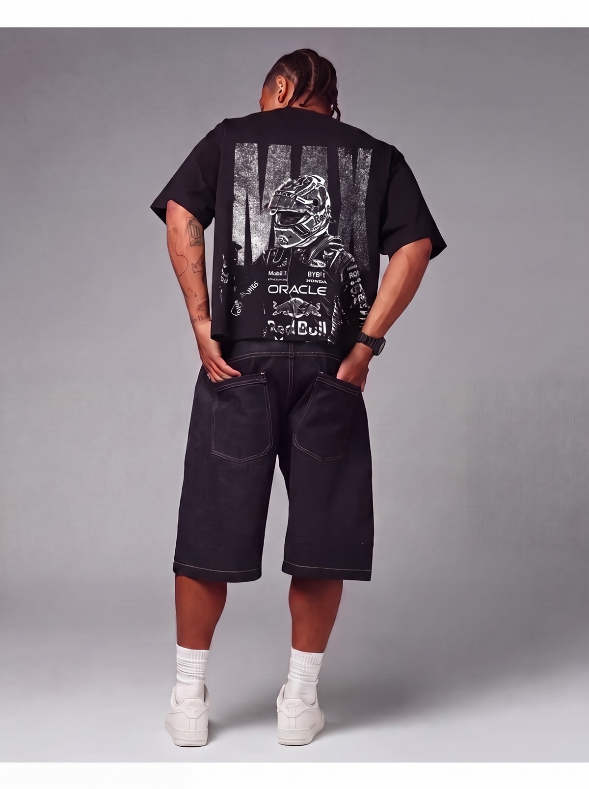 MAX V. full body