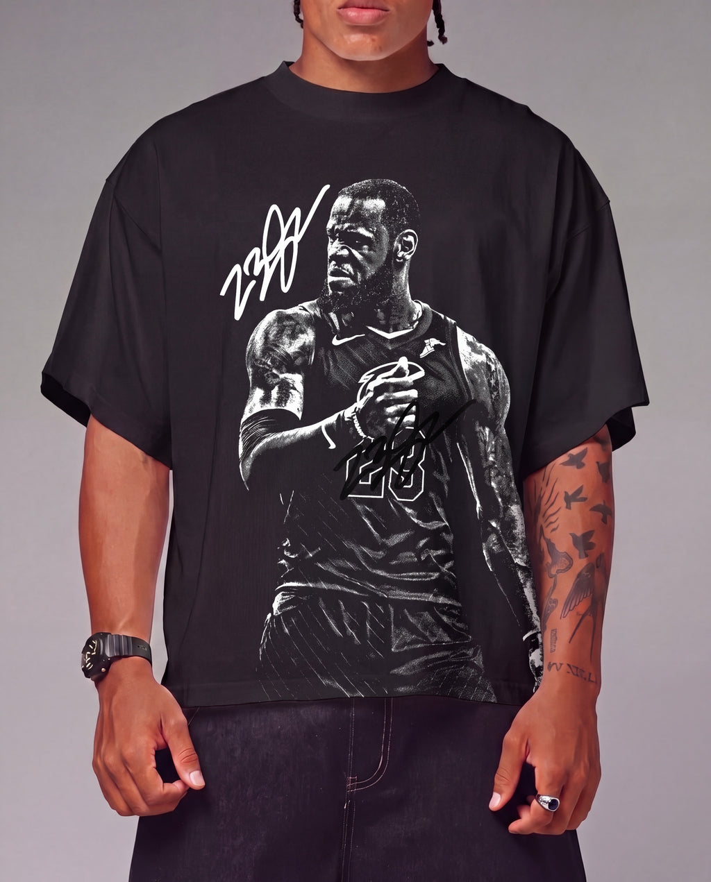 LEBRON 2 front print close-up